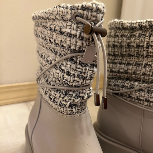JustFab winter boots. Gray in color with a sweater top. Size: US 6/UK 4/EU 36.5 - Picture 4 of 6